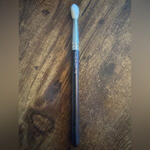 RARE Vintage | MAC Cosmetics Professional Makeup Brush | 222 Tapered Blending
